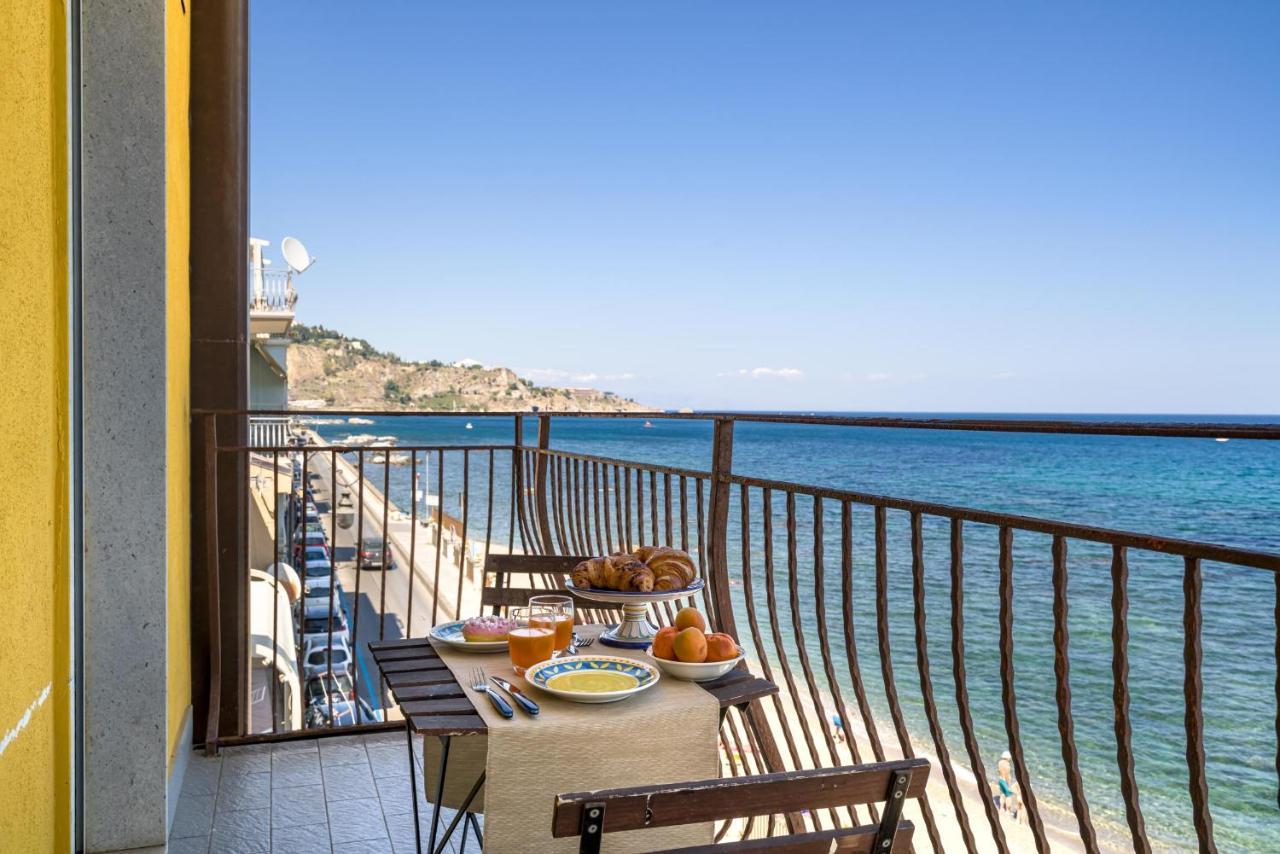 Appartamento Loft Panorama di Naxos Giardini Naxos Esterno foto