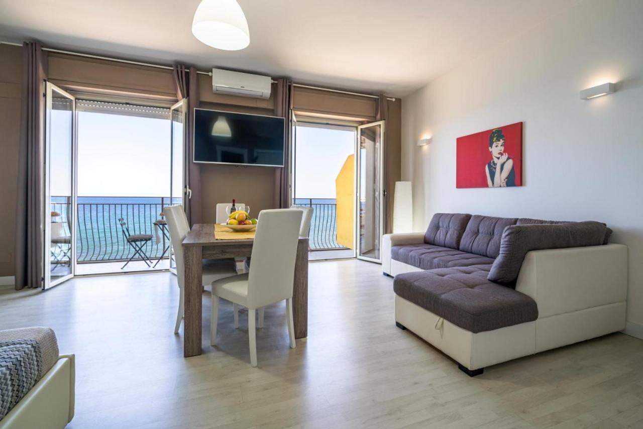 Appartamento Loft Panorama di Naxos Giardini Naxos Esterno foto