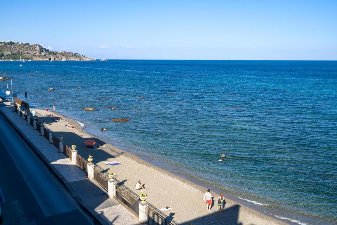 Appartamento Loft Panorama di Naxos Giardini Naxos Esterno foto