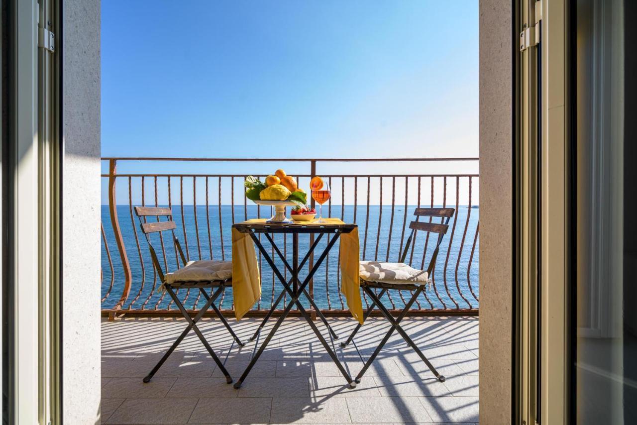 Appartamento Loft Panorama di Naxos Giardini Naxos Esterno foto