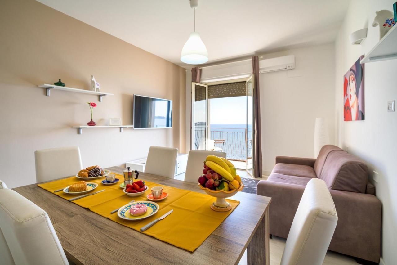 Appartamento Loft Panorama di Naxos Giardini Naxos Esterno foto