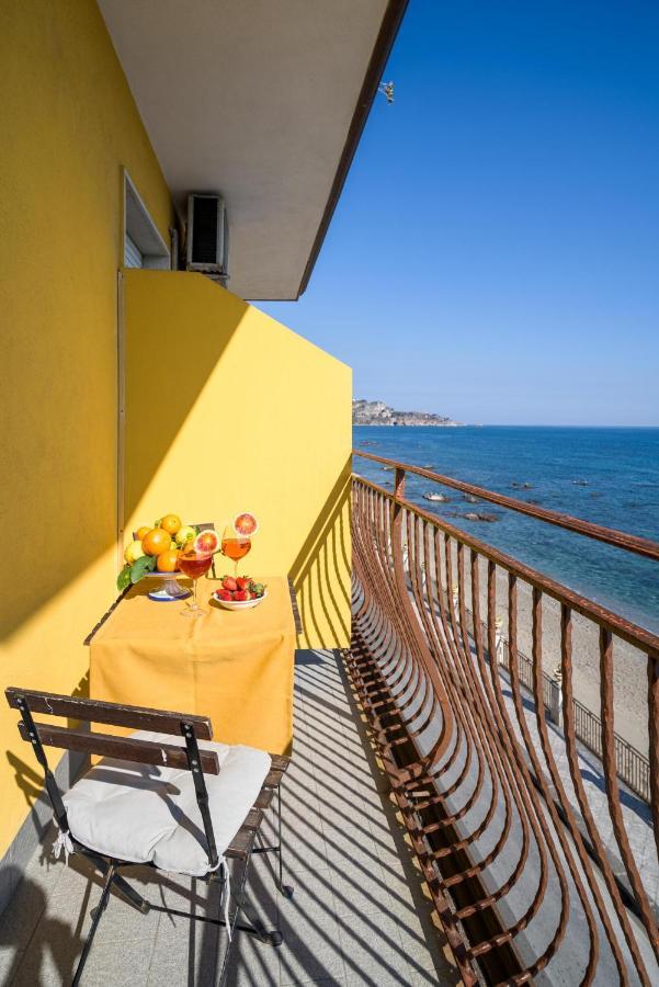 Appartamento Loft Panorama di Naxos Giardini Naxos Esterno foto